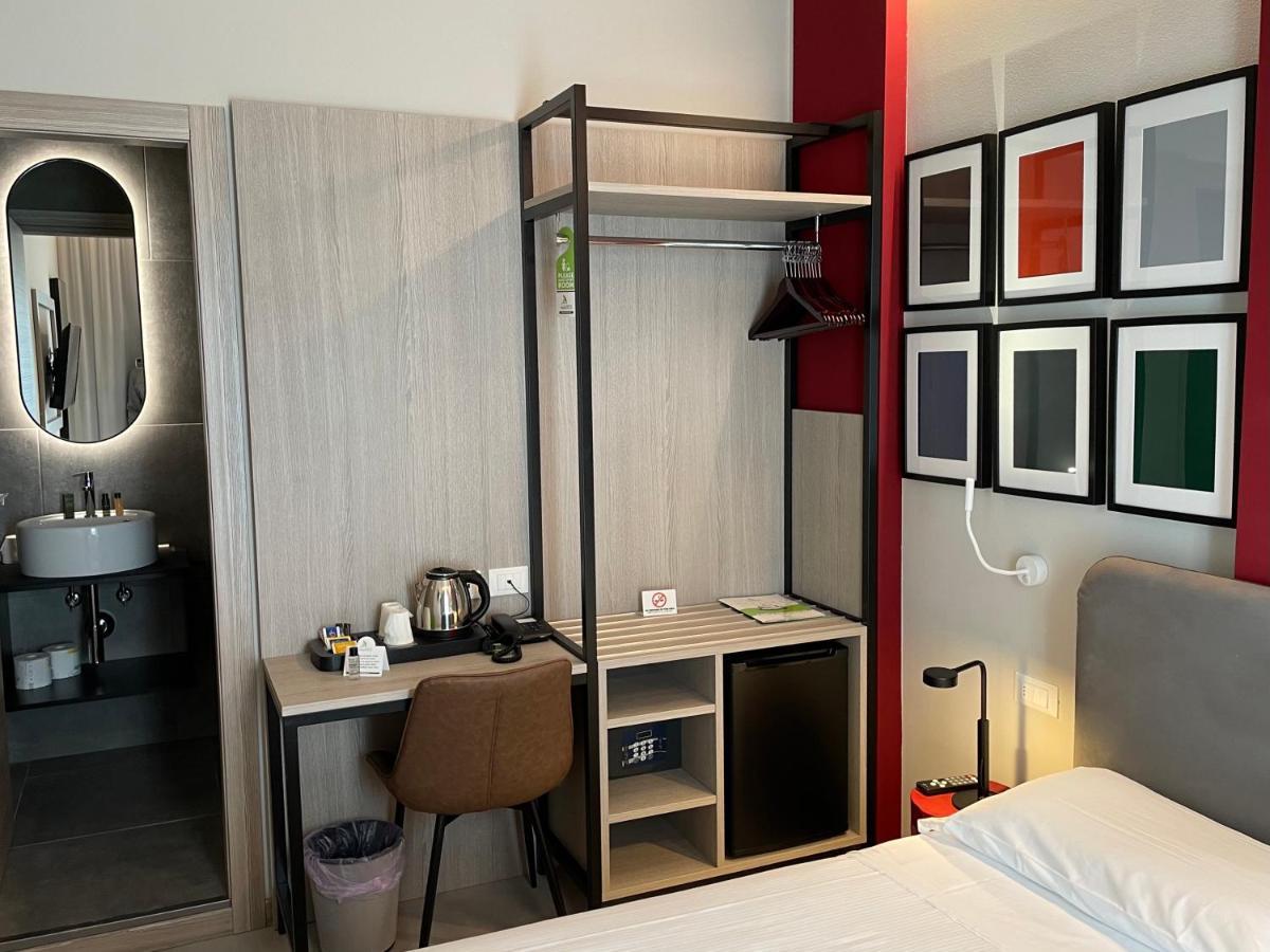 Hotel Iris Jesolo ภายนอก รูปภาพ