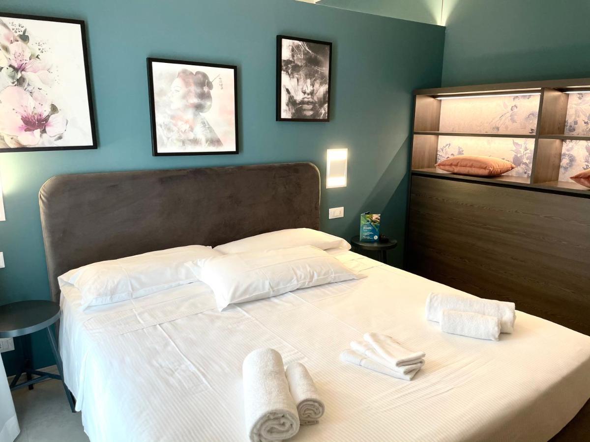 Hotel Iris Jesolo ภายนอก รูปภาพ