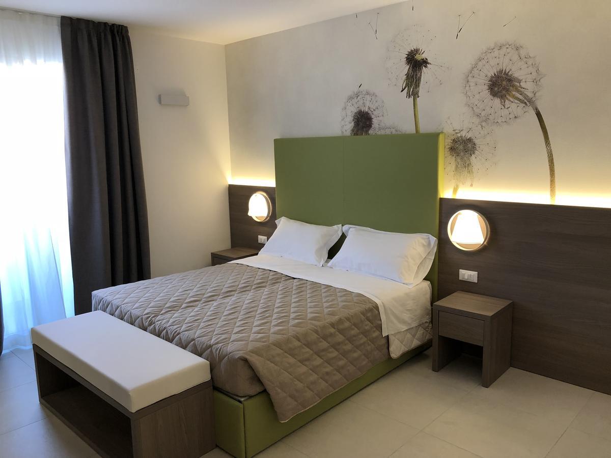 Hotel Iris Jesolo ภายนอก รูปภาพ