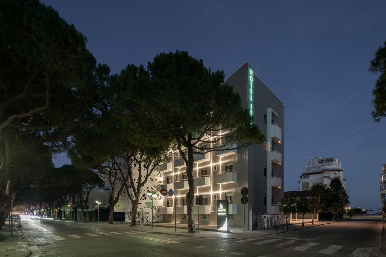 Hotel Iris Jesolo ภายนอก รูปภาพ