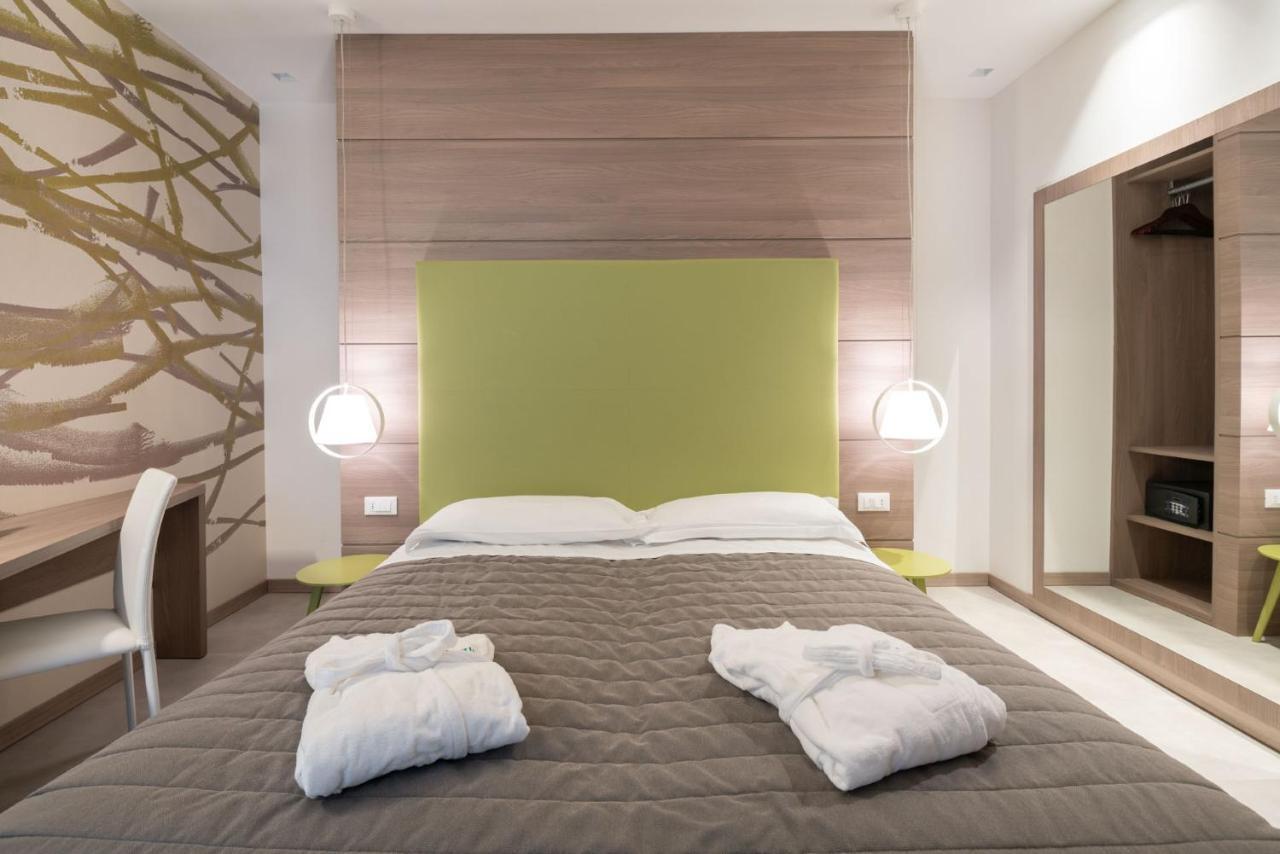 Hotel Iris Jesolo ภายนอก รูปภาพ